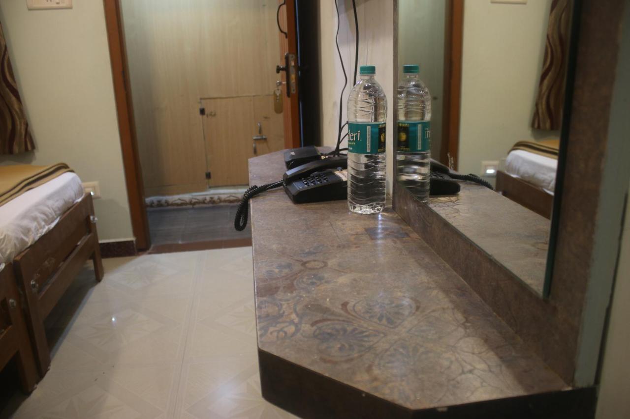 Hotel Sikara, Kumbakonam Zewnętrze zdjęcie